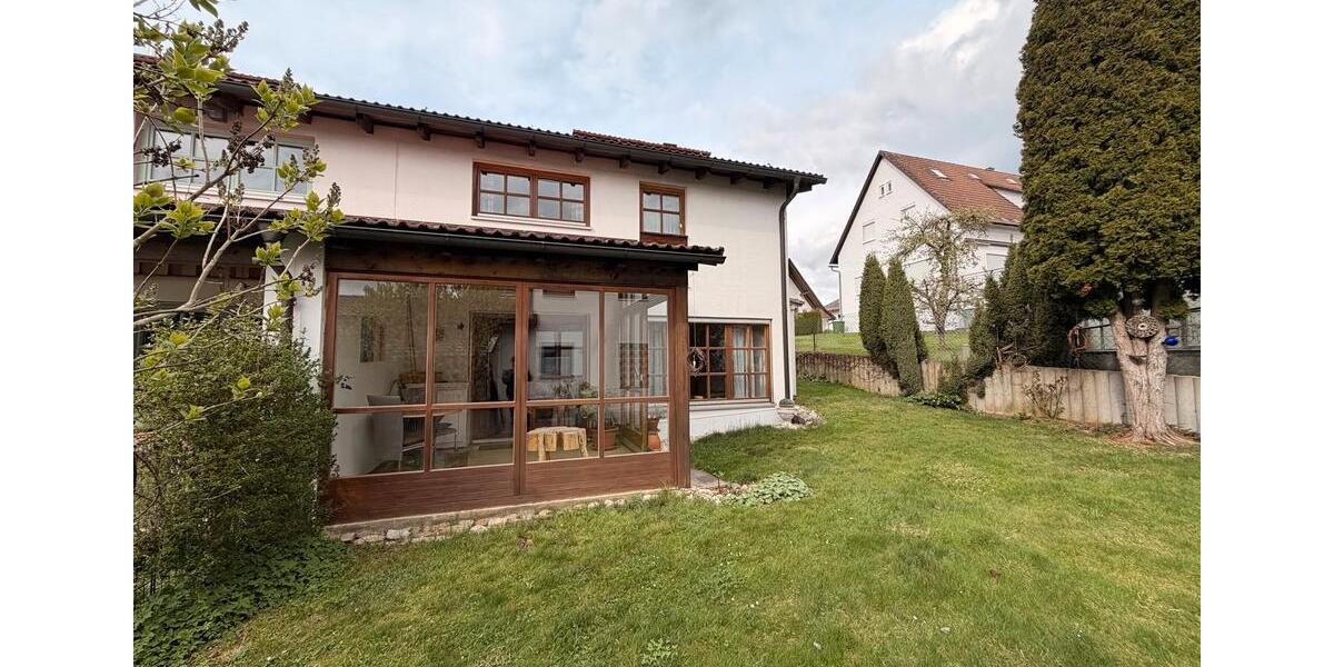 Reihenhaus Grafenau Frauenberg - 7 Zimmer, 120 m&sup2;, 310.000&euro; | Angebot:26277996