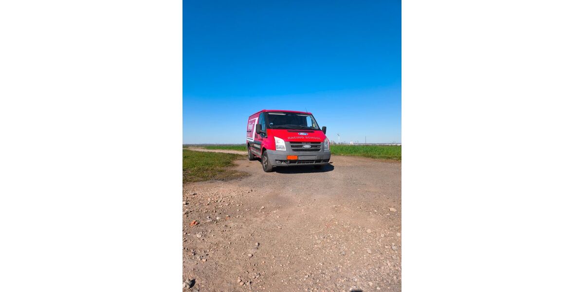 Ford Transit 175.000 km 5.900 &euro; Weißenfels 06667