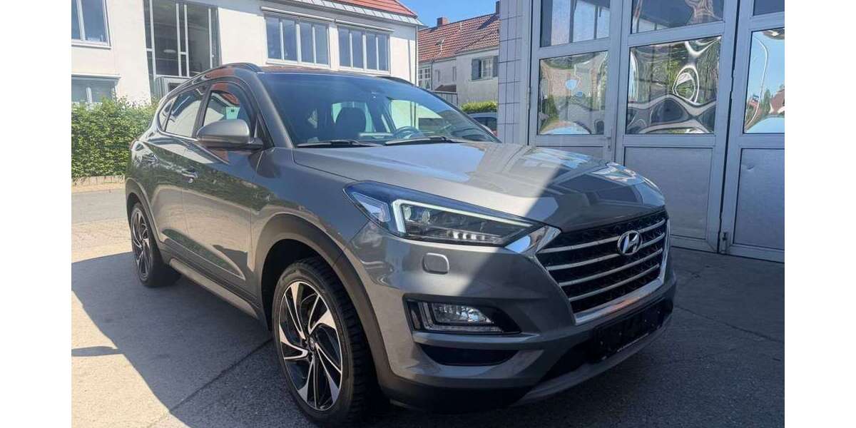 Hyundai TUCSON 200.000 km 12.899 &euro; Worms 67549