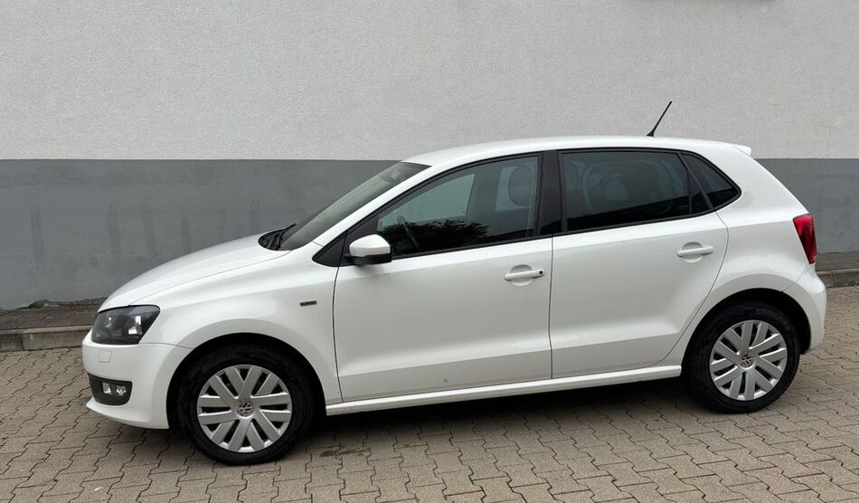 VW Polo 121.975 km 6.998 € Aue-Bad Schlema 08280