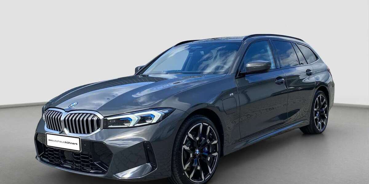 BMW 330 3.520 km 59.535 &euro; Hilmersdorf 09429