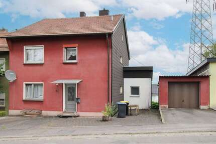 Haus Schiffweiler - 6 Zimmer, 111 m&sup2;, 135.000&euro; | Angebot:27306817