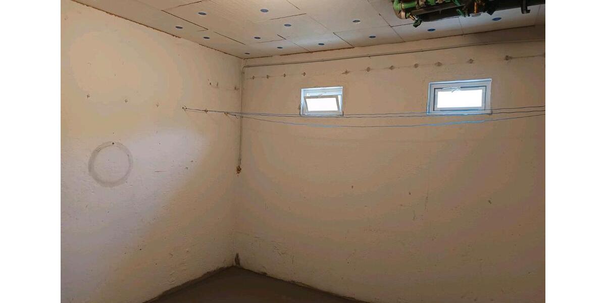 Etagenwohnung Zeithain - 3 Zimmer, 57 m&sup2;, 28.000&euro; | Angebot:26996087