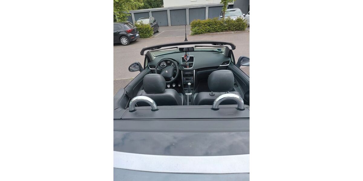 Peugeot 207 160.000 km 4.600 &euro; Winnenden 71364