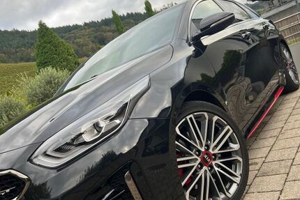 Kia pro ceed / ProCeed 85.000 km 22.799 &euro; Bühl 77815