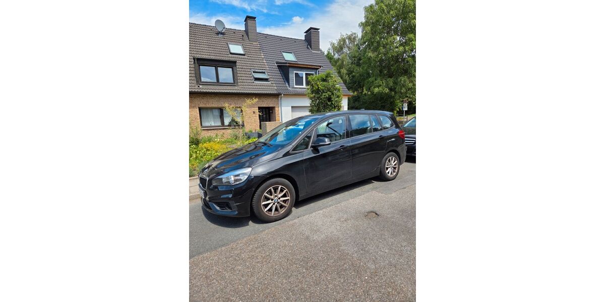 BMW 216 Gran Tourer 124.000 km 8.200 &euro; Essen 45357