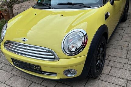 Mini One Cabrio 136.759 km 6.000 &euro; Stammbach 95236