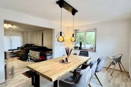 Wohnung Ellwangen (Jagst) - 5 Zimmer, 122 m&sup2;, 299.000&euro; | Angebot:22986173