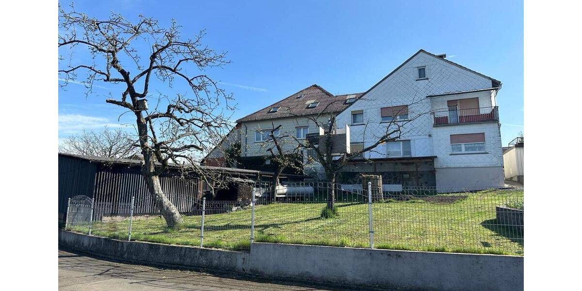 Einfamilienhaus Grünberg - 10 Zimmer, 260 m&sup2;, 285.000&euro; | Angebot:24596617