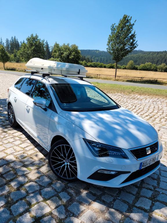 Seat Leon 74.000 km 15.500 € Aue-Bad Schlema 08280