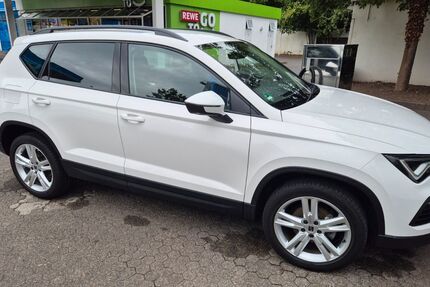 Seat Ateca 31.000 km 22.499 &euro; MINDEN 32425