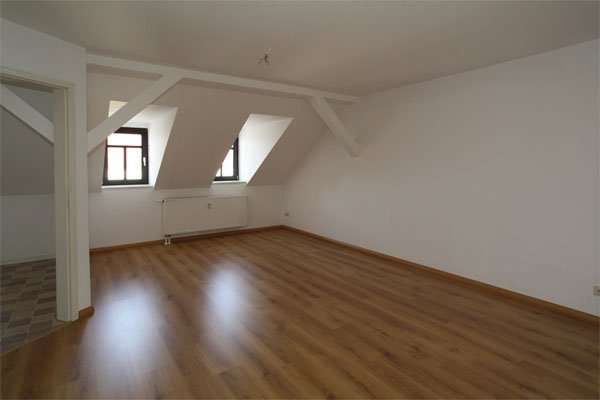 Wohnung zum Mieten in Chemnitz 270 € 57.33 m²