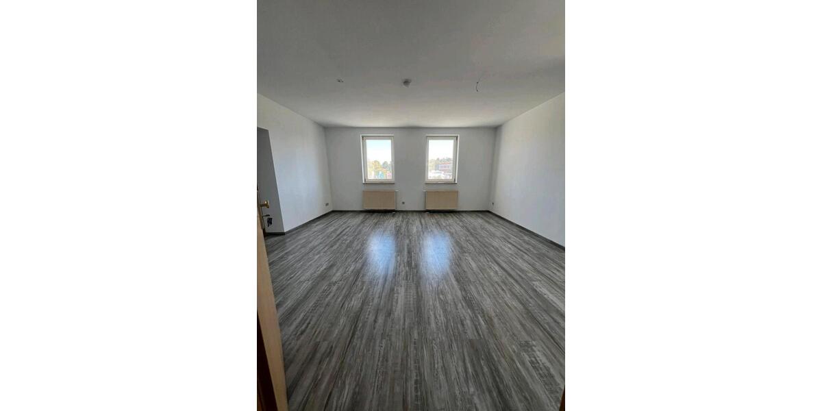 Erdgeschoßwohnung Schleusingen - 2 Zimmer, 56 m&sup2;, 495&euro; | Angebot:25936954