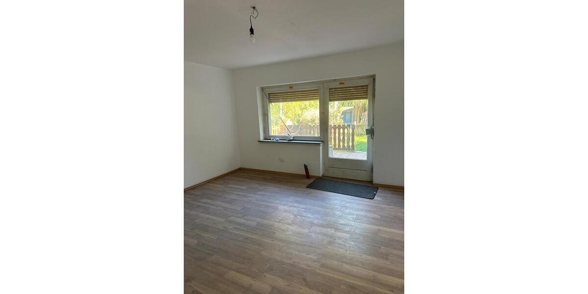 Etagenwohnung Lohra - 5 Zimmer, 145 m&sup2;, 900&euro; | Angebot:26293240