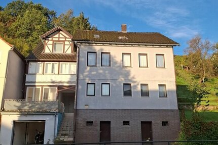 Amorbach, 3 Fam.Haus 12 zimmer