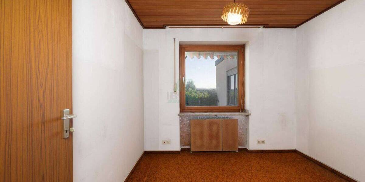 Reihenmittelhaus Amberg - 5 Zimmer, 106 m&sup2;, 375.000&euro; | Angebot:26319059