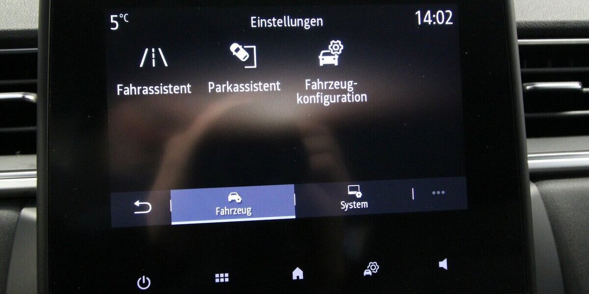 Renault Captur II 1.3 TCe 130 Experience NAVI+LED+AHK 90.917 km 13.900 &euro; Hagenow 19230