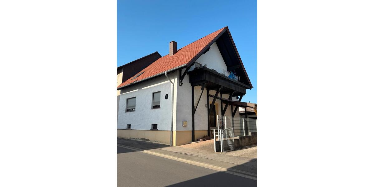 Dachgeschoss Wohnung Anlageobjekt Eigentumswohnung 4 zimmer