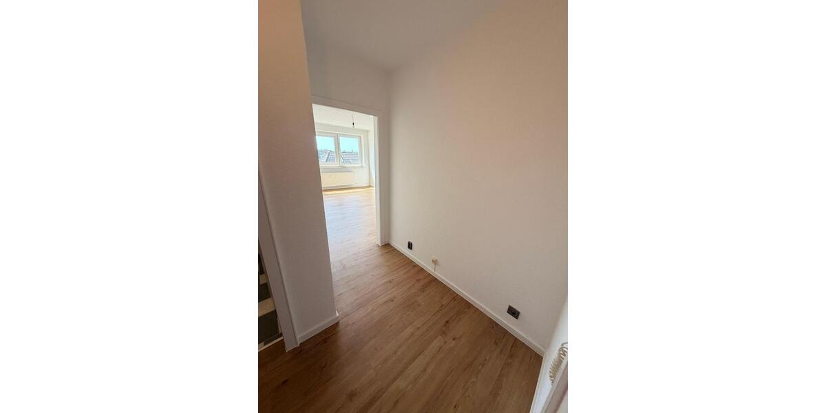 Etagenwohnung Garbsen Berenbostel - 1.5 Zimmer, 40 m&sup2;, 145.000&euro; | Angebot:26796250