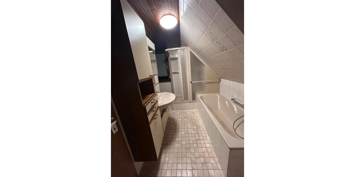 Wohnung 90 m2, in Gerhausen zu Vermieten 1 zimmer