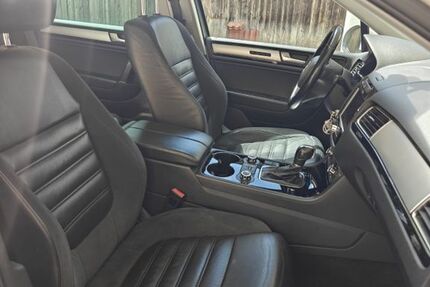 VW Touareg 293.000 km 11.600 &euro; München 80538