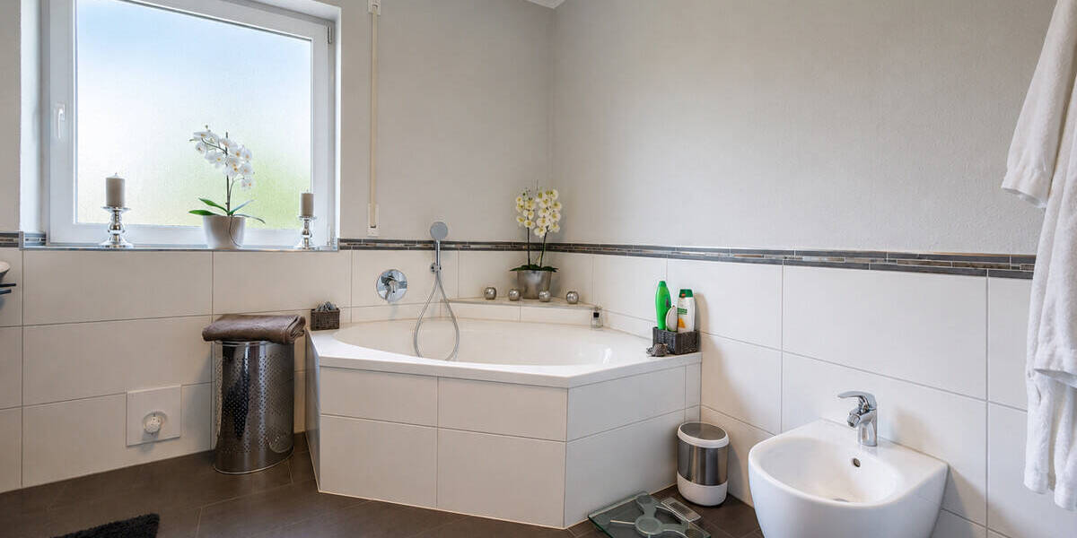 Einfamilienhaus Balingen - 1 Zimmer, 290 m&sup2;, 819.000&euro; | Angebot:26797393