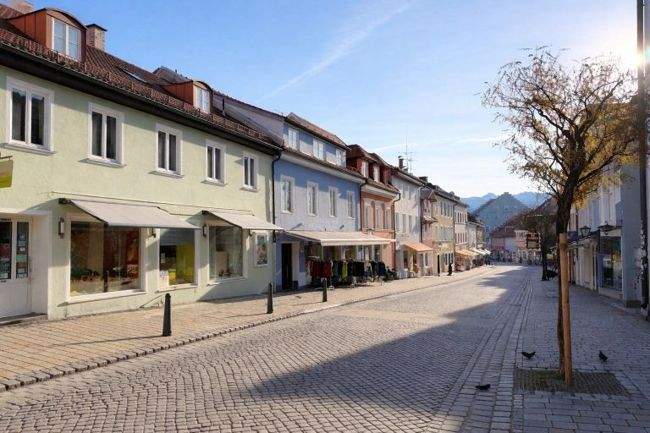 Gewerbeobjekt Murnau am Staffelsee Murnau - 1.200.000&euro; | Angebot:25689506