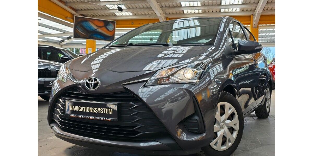 Toyota Yaris 111.800 km 9.195 &euro; Heide 25746