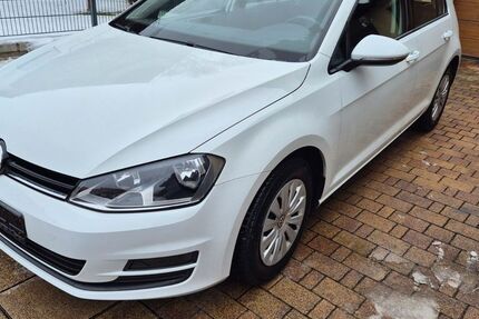 VW Golf 84.000 km 9.500 &euro; Kronach 96317