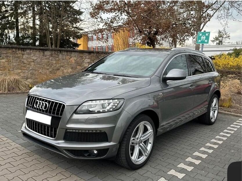 Q7