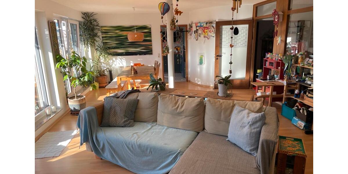Einfamilienhaus Freiburg im Breisgau Brühl - 3 Zimmer, 120 m&sup2;, 2.400&euro; | Angebot:26125726