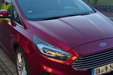 Ford S-Max 87.500 km 16.200 &euro; Biebertal 35444
