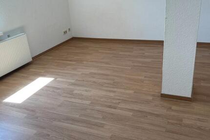 Wohnung Rosenow - 3 Zimmer, 88 m&sup2;, 484&euro; | Angebot:26504357