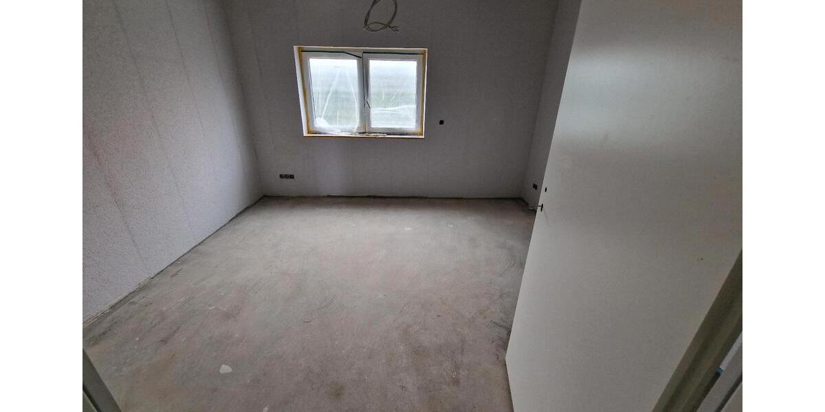 Erdgeschoßwohnung Wallenhorst - 4 Zimmer, 145 m&sup2;, 1.100&euro; | Angebot:26276115