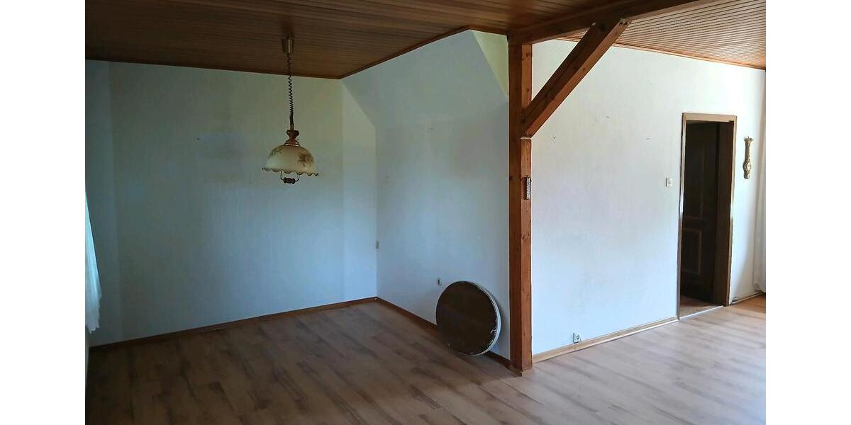 Einfamilienhaus Hemmoor - 5 Zimmer, 150 m&sup2;, 145.000&euro; | Angebot:26958657