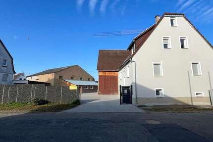 Haus zum Mieten in Pfaffenhofen 3.500 € 200 m²