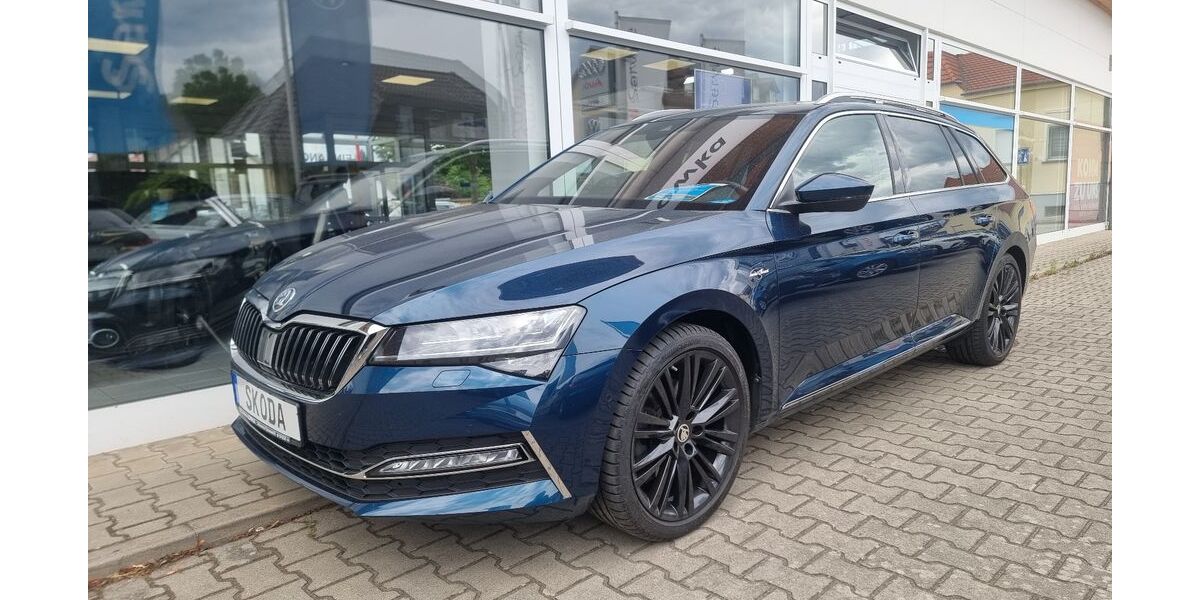 Skoda Superb 44.300 km 33.470 &euro; Lübbenau/Spreewald 03222