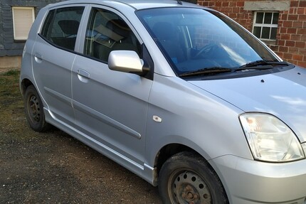 Kia Picanto 88.340 km 2.000 &euro; Königsee 07426