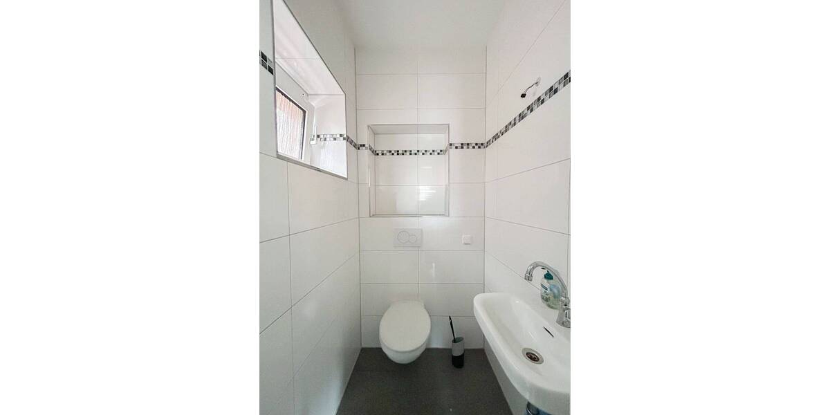 Gewerbeobjekt Geilenkirchen / Gillrath Gillrath - 1 Zimmer, 12 m&sup2;, 200&euro; | Angebot:26016759