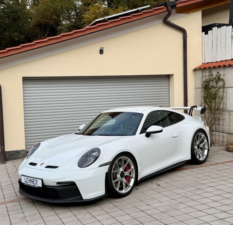 Porsche 992 25.999 km 186.999 € Fensterbach 92269
