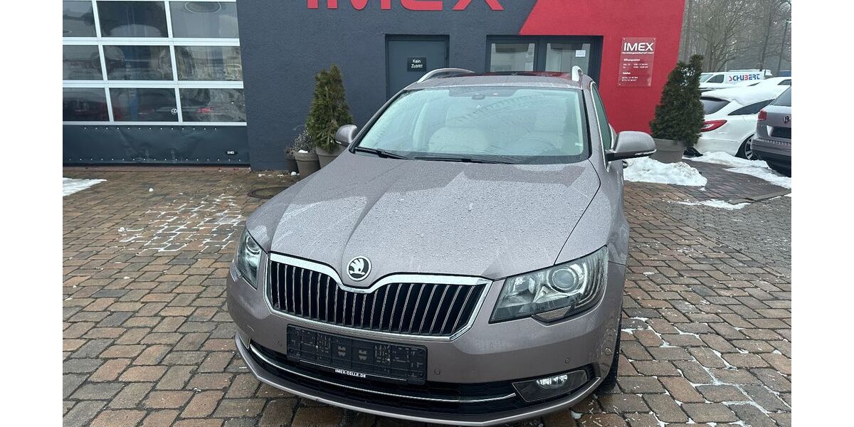 Skoda Superb 195.520 km 12.990 &euro; Celle 29227