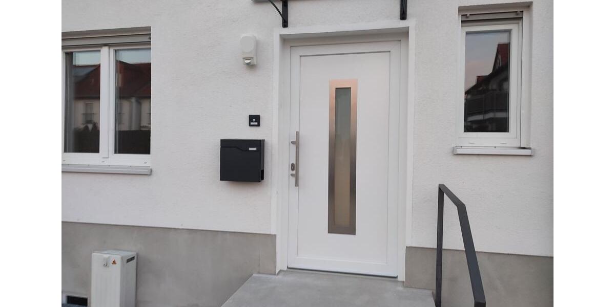 Reihenendhaus 180m²+60 qm² Keller+Garten+Solar+Kamin+FBH+Stellplätze 6 zimmer