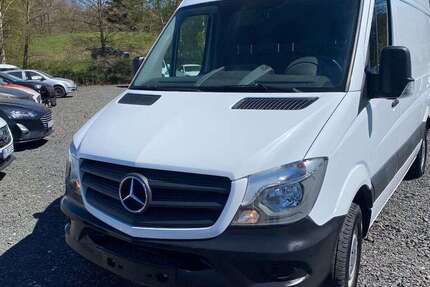Mercedes-Benz Sprinter 93.500 km 19.490 &euro; Trieb 08239