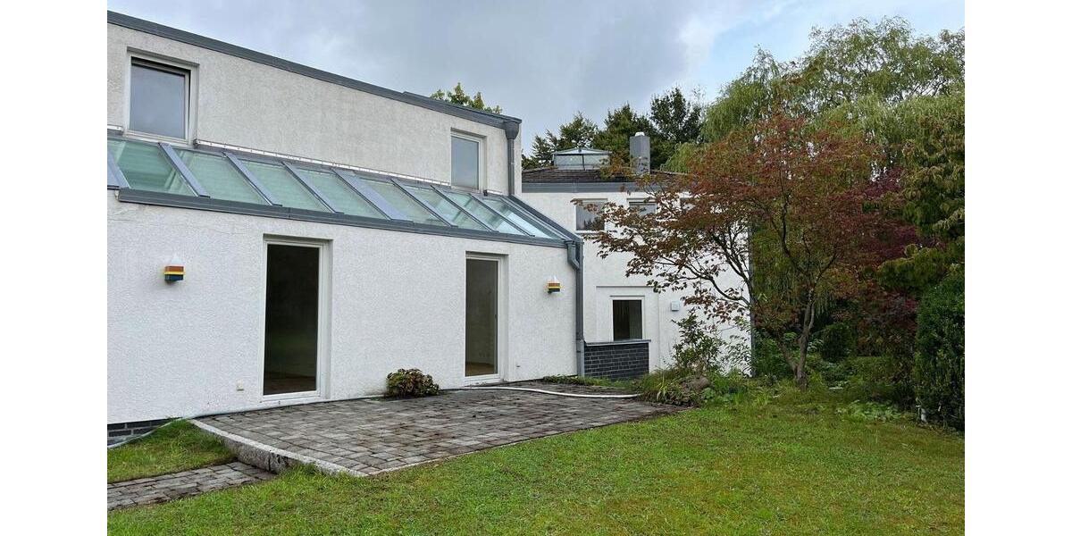 Architektenhaus in Buchholz ( Trelde) zu vermieten 8 zimmer