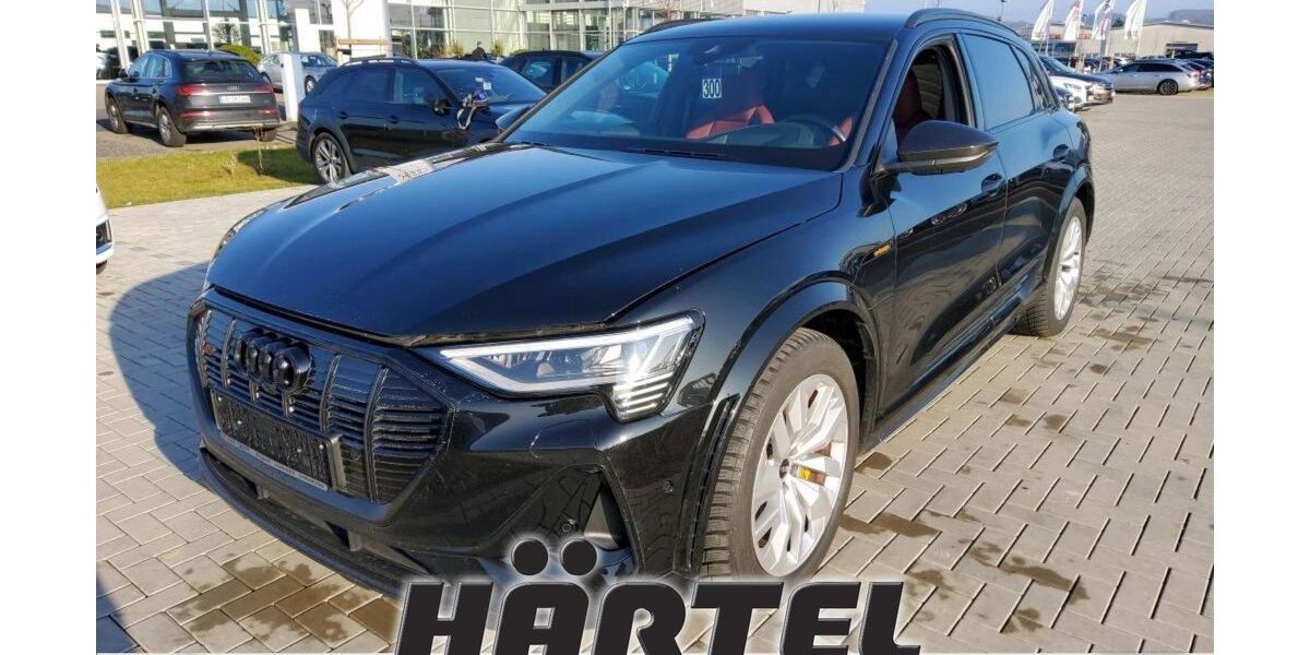 Audi e-tron 48.300 km 41.800 &euro; Osnabrück 49084