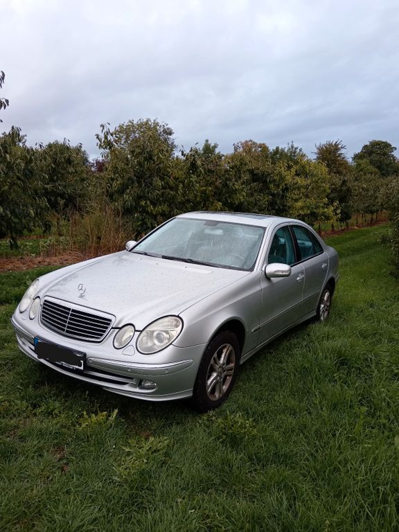 Mercedes-Benz E 350 173.000 km 6.400 € Mainz 55126