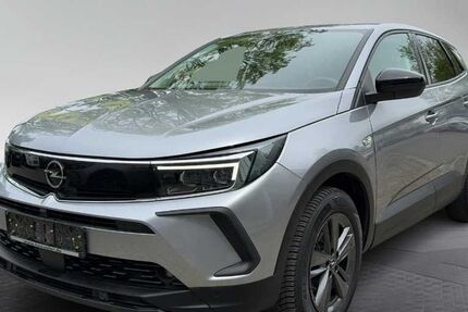 Opel Grandland (X) 56.300 km 21.490 &euro; München 81249