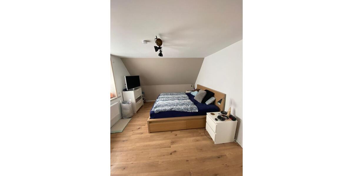 Etagenwohnung Bordesholm - 3 Zimmer, 110 m&sup2;, 800&euro; | Angebot:26150570
