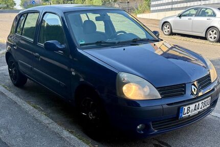 Renault Clio 160.000 km 1.300 &euro; Ludwigsburg 71636