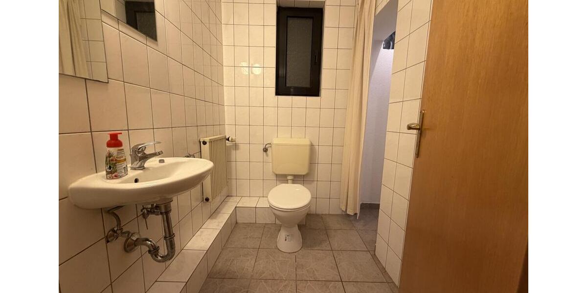 Schöne 2 - Zimmer Wohnung mit Riesen Dachterrasse 2 zimmer